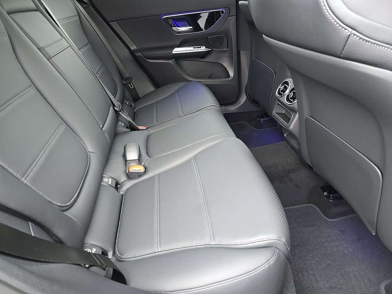 New 2026 Mercedes-Benz GLC 300 4MATIC image 33
