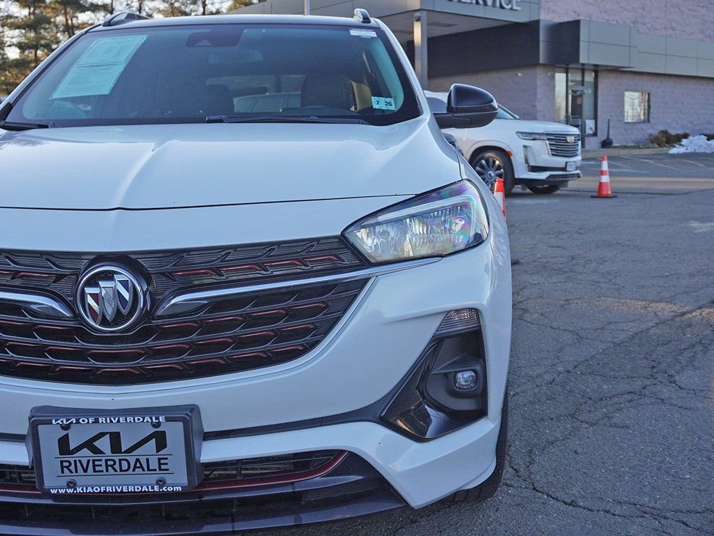 Used 2020 Buick Encore GX Preferred w/ Sport Touring Package image 11