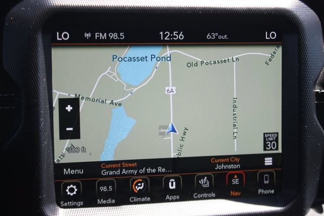 Used 2018 Jeep Wrangler Unlimited Sahara w/ Dual Top Group AWD/4WD image 9
