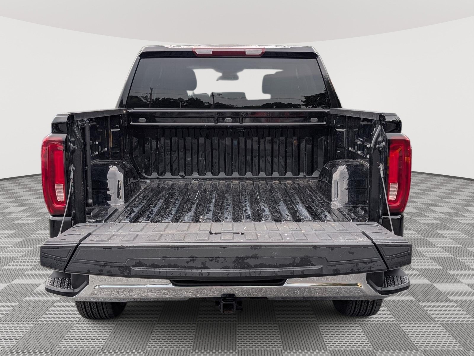 Used 2025 GMC Sierra 1500 SLT RWD image 14