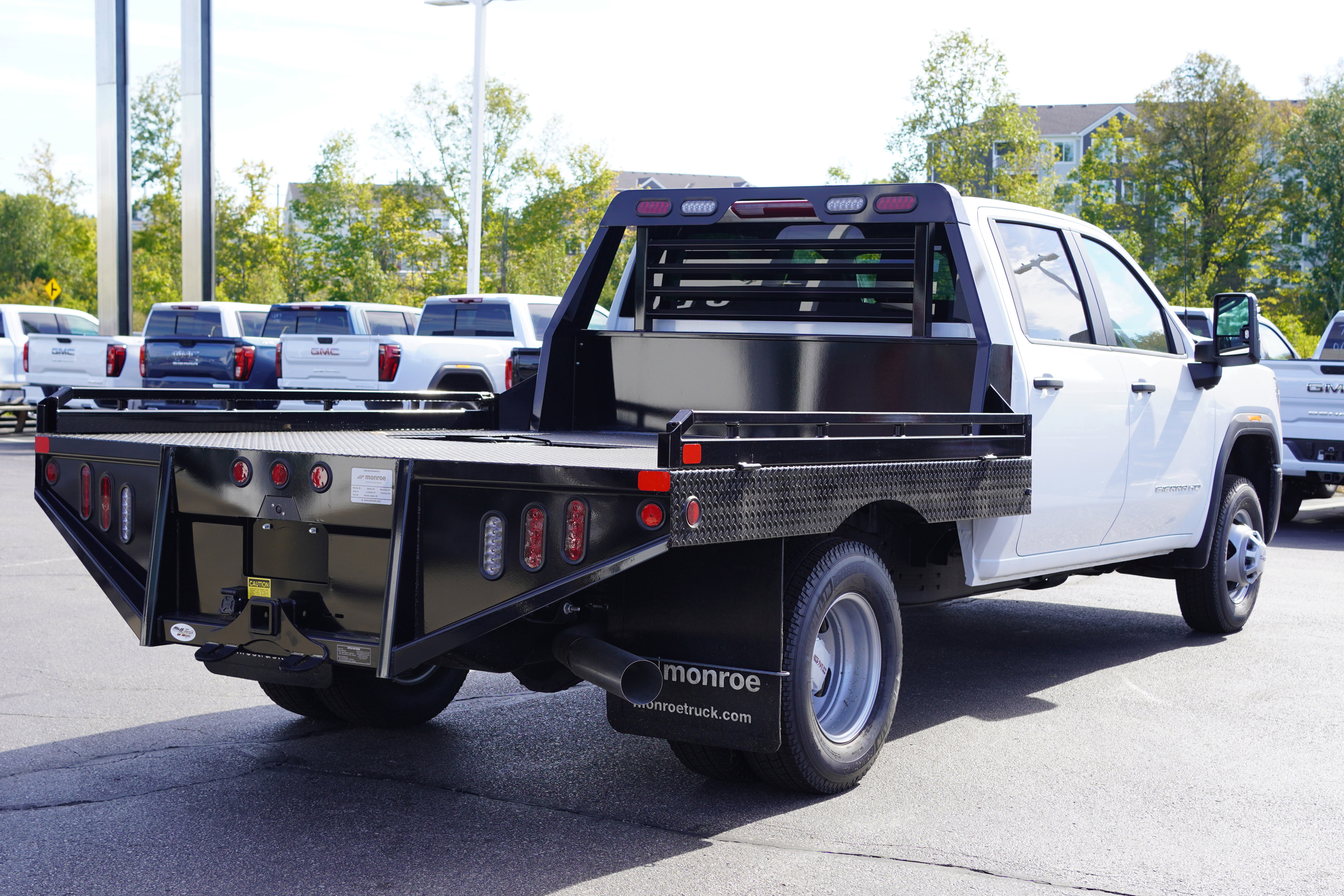 New 2025 GMC Sierra 3500 Pro w/ Convenience Package image 5
