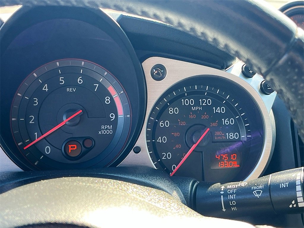 Used 2017 Nissan 370Z Base image 12