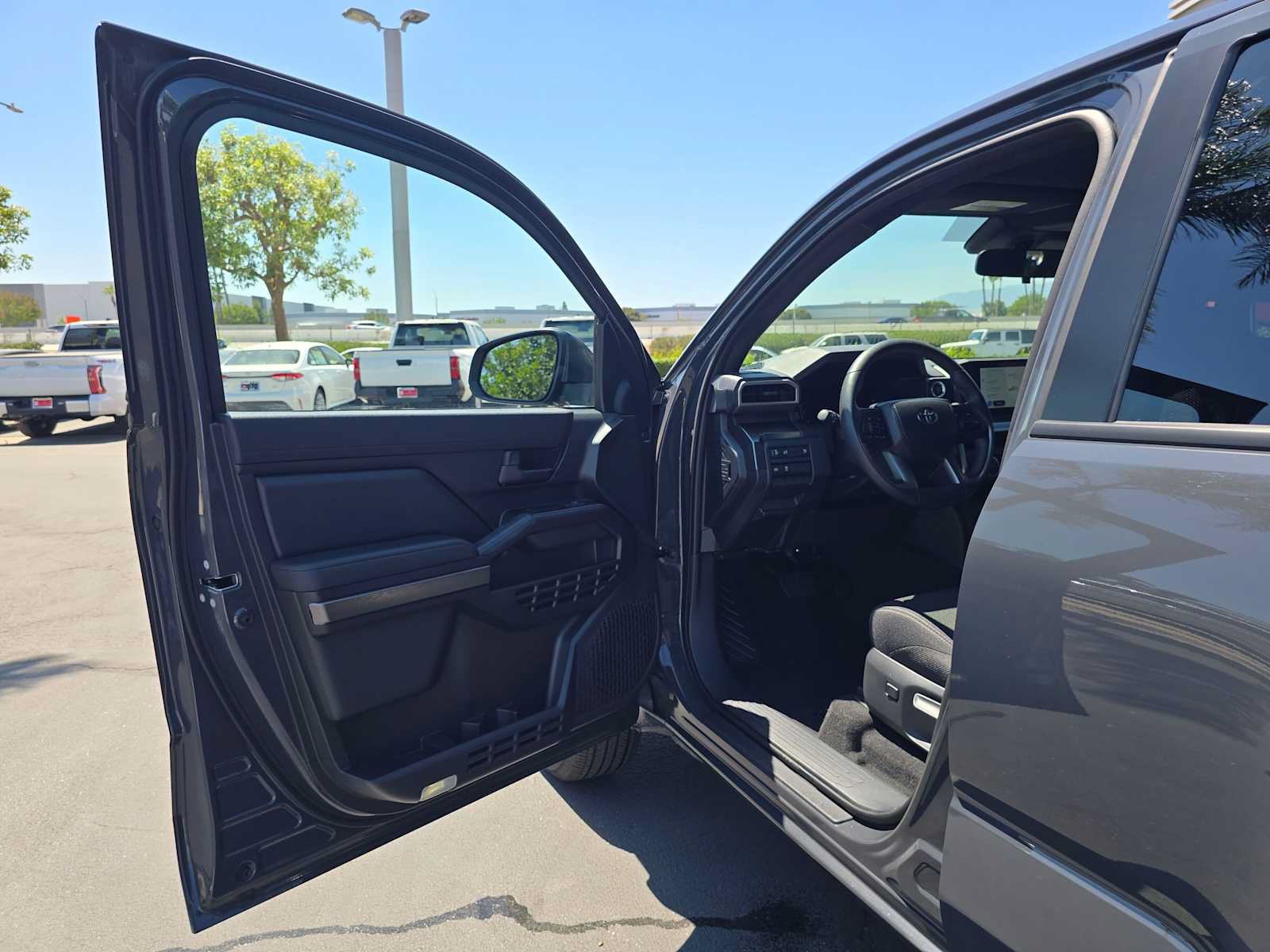 Used 2026 Toyota 4Runner SR5 AWD/4WD image 20