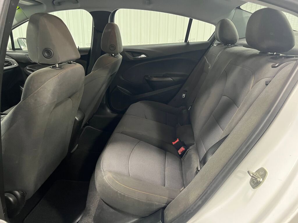 Used 2019 Chevrolet Cruze LS image 6
