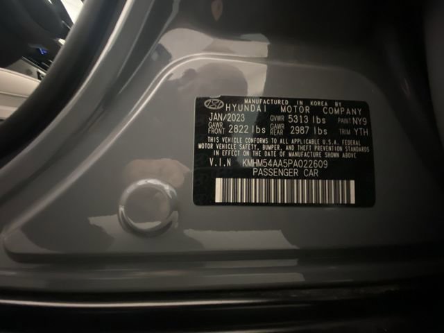 Used 2023 Hyundai Ioniq 6 Limited image 28