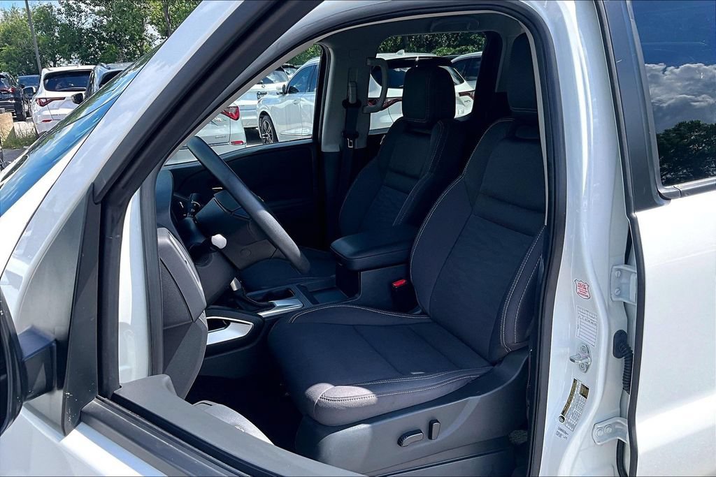 Used 2024 Nissan Frontier SV AWD/4WD image 33