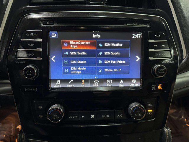 Used 2016 Nissan Maxima SR image 35