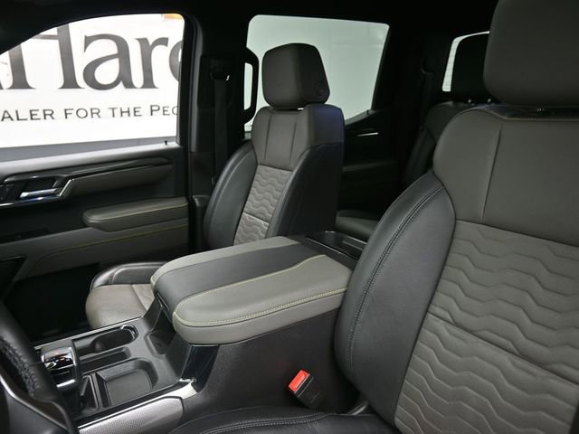 Used 2024 Chevrolet Silverado 1500 ZR2 w/ Technology Package image 16