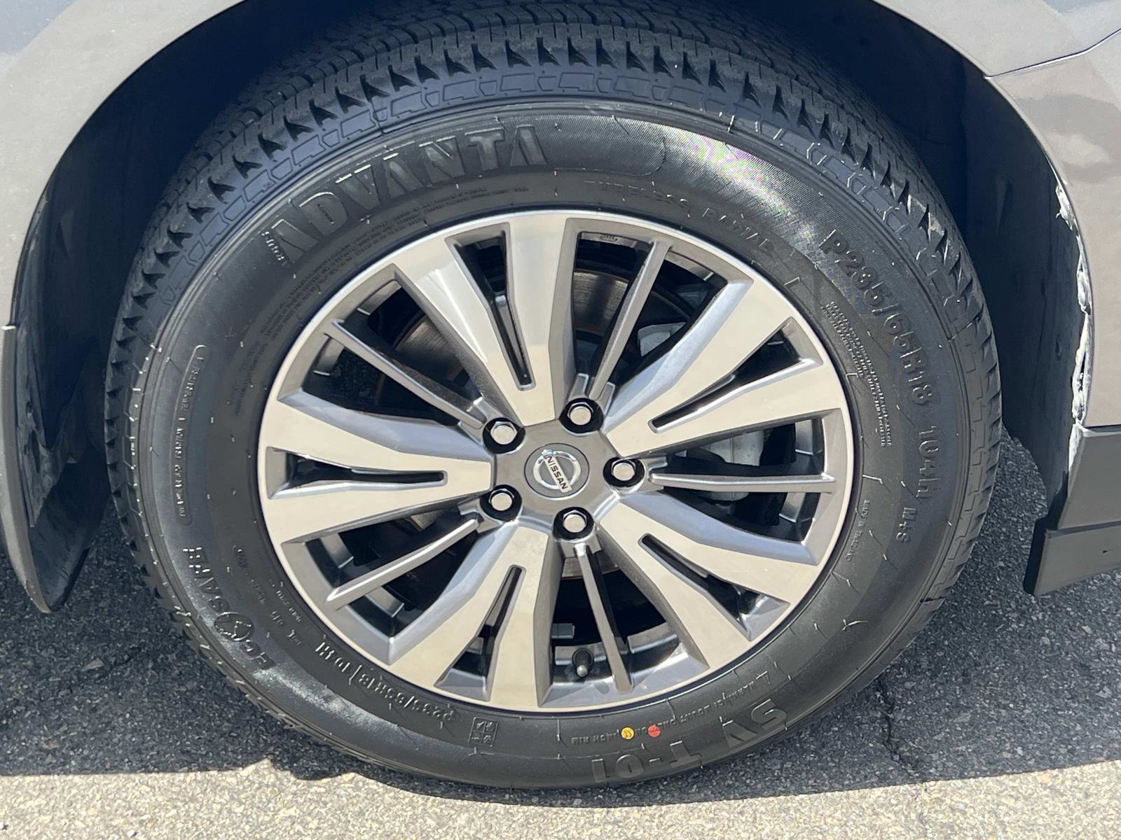 Used 2019 Nissan Pathfinder S image 31