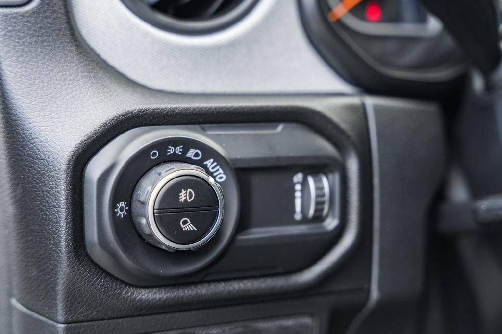 New 2025 Jeep Gladiator Sport AWD/4WD image 41
