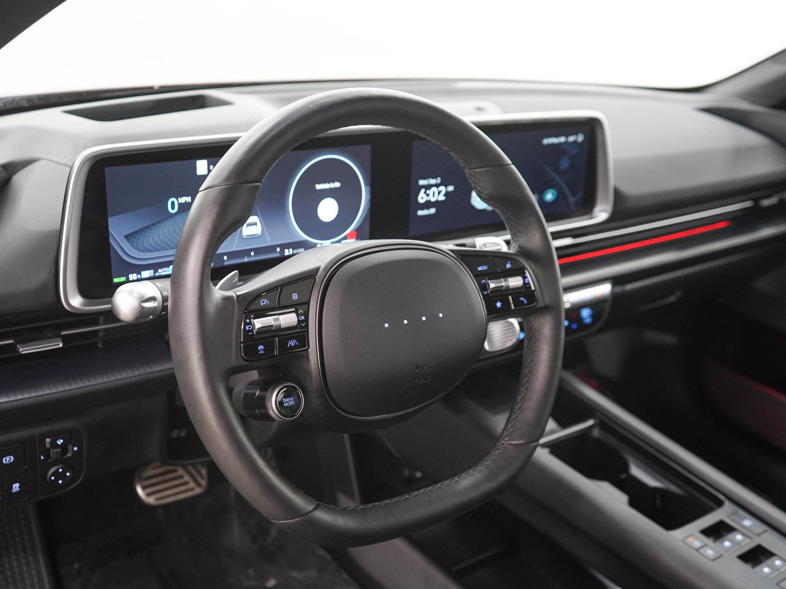 Used 2025 Hyundai Ioniq 6 Limited AWD/4WD image 18