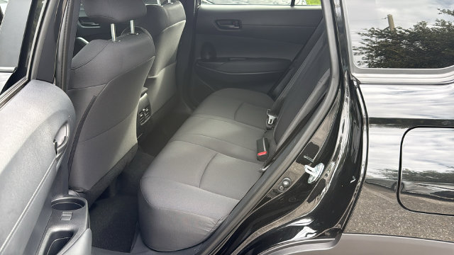 Used 2026 Toyota Corolla Cross LE FWD image 17