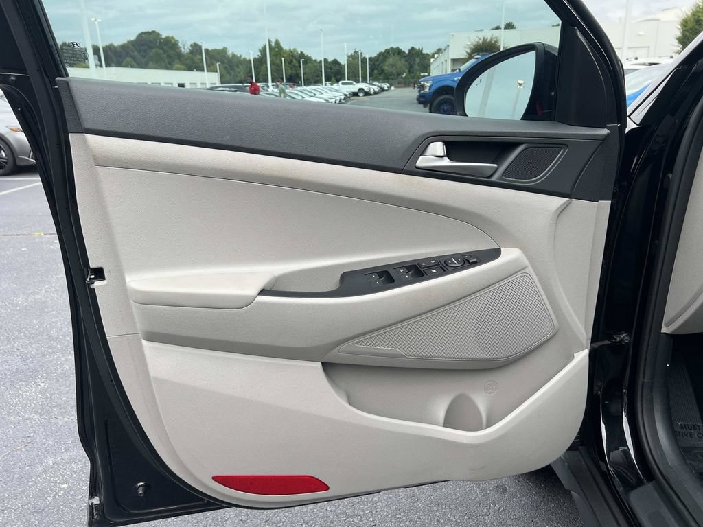 Used 2019 Hyundai Tucson Value w/ Cargo Package FWD image 16