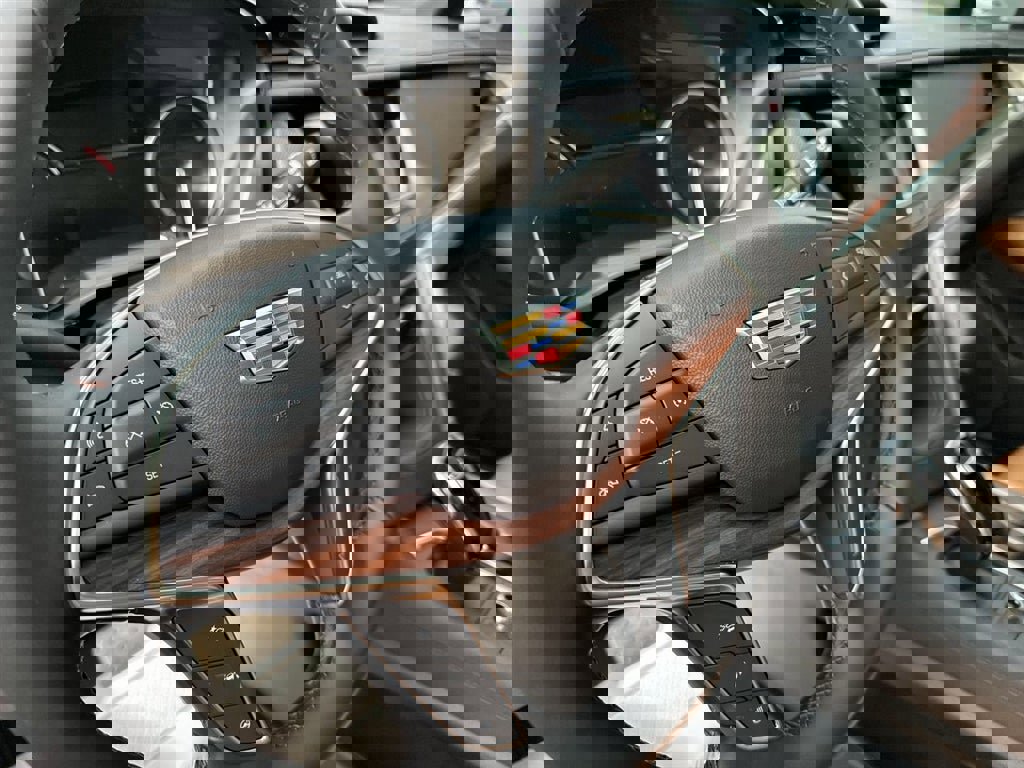 Certified 2025 Cadillac XT5 Premium Luxury w/ LPO, Floor Liner Package image 14