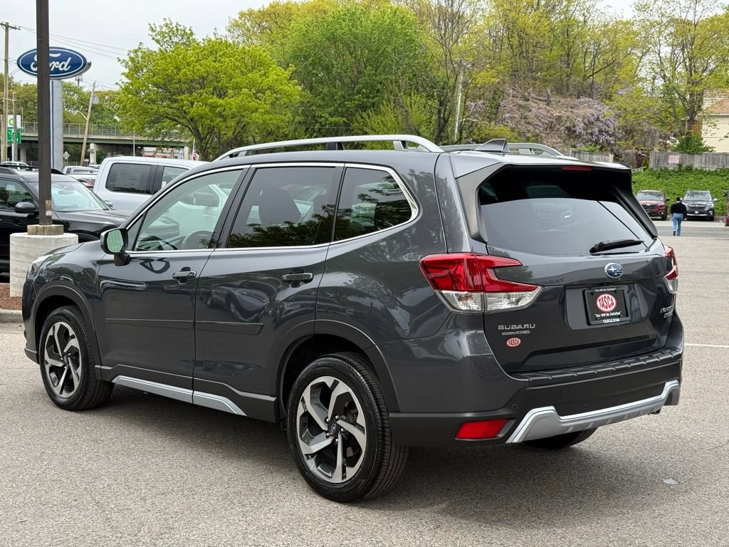 Used 2023 Subaru Forester Touring AWD/4WD image 10