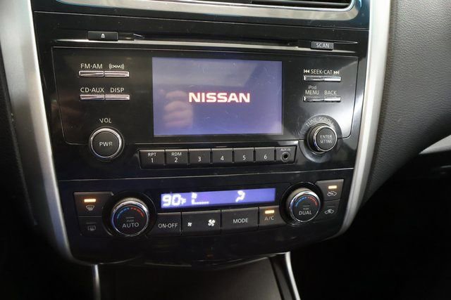 Used 2013 Nissan Altima 2.5 SL image 22