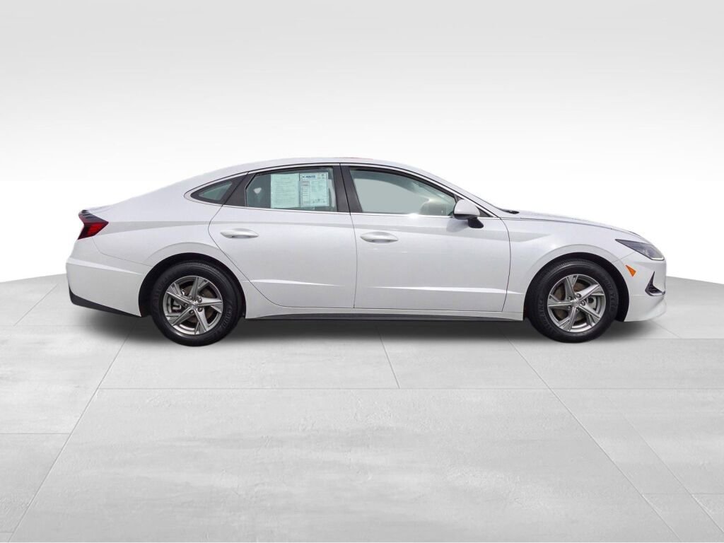 Used 2020 Hyundai Sonata SE image 2