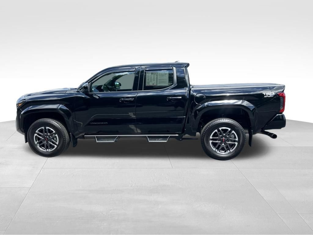 Certified 2026 Toyota Tacoma TRD Sport AWD/4WD image 2