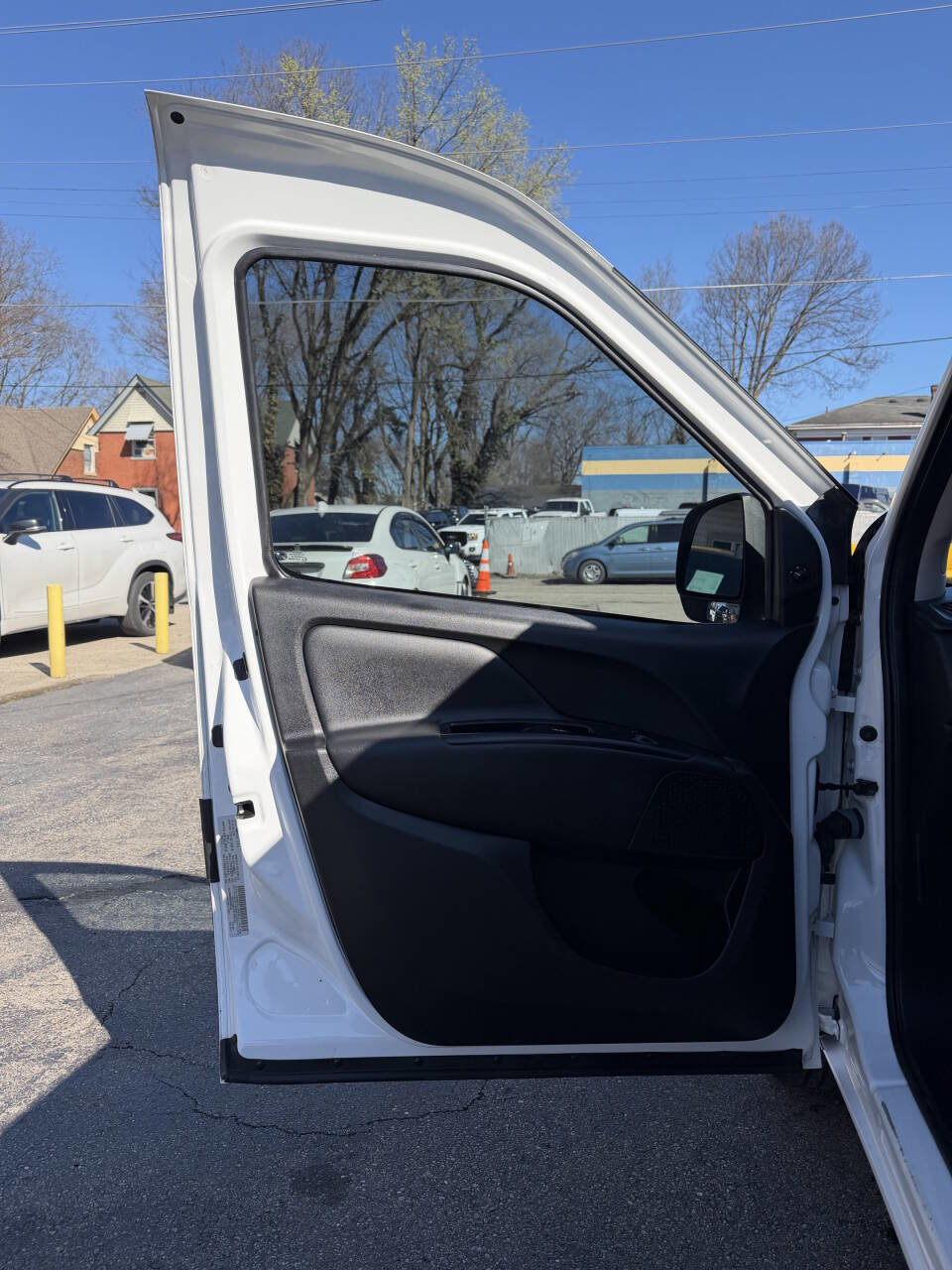 Used 2019 RAM ProMaster City Tradesman SLT FWD image 12