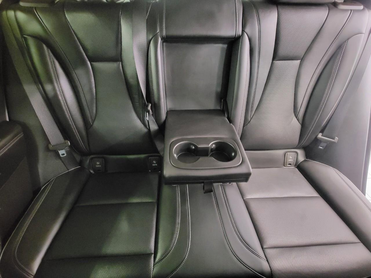 Used 2023 Buick Envision Essence image 23