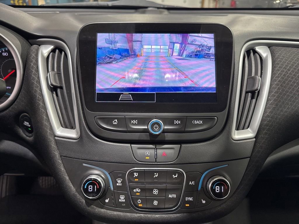 Used 2024 Chevrolet Malibu LT FWD image 28