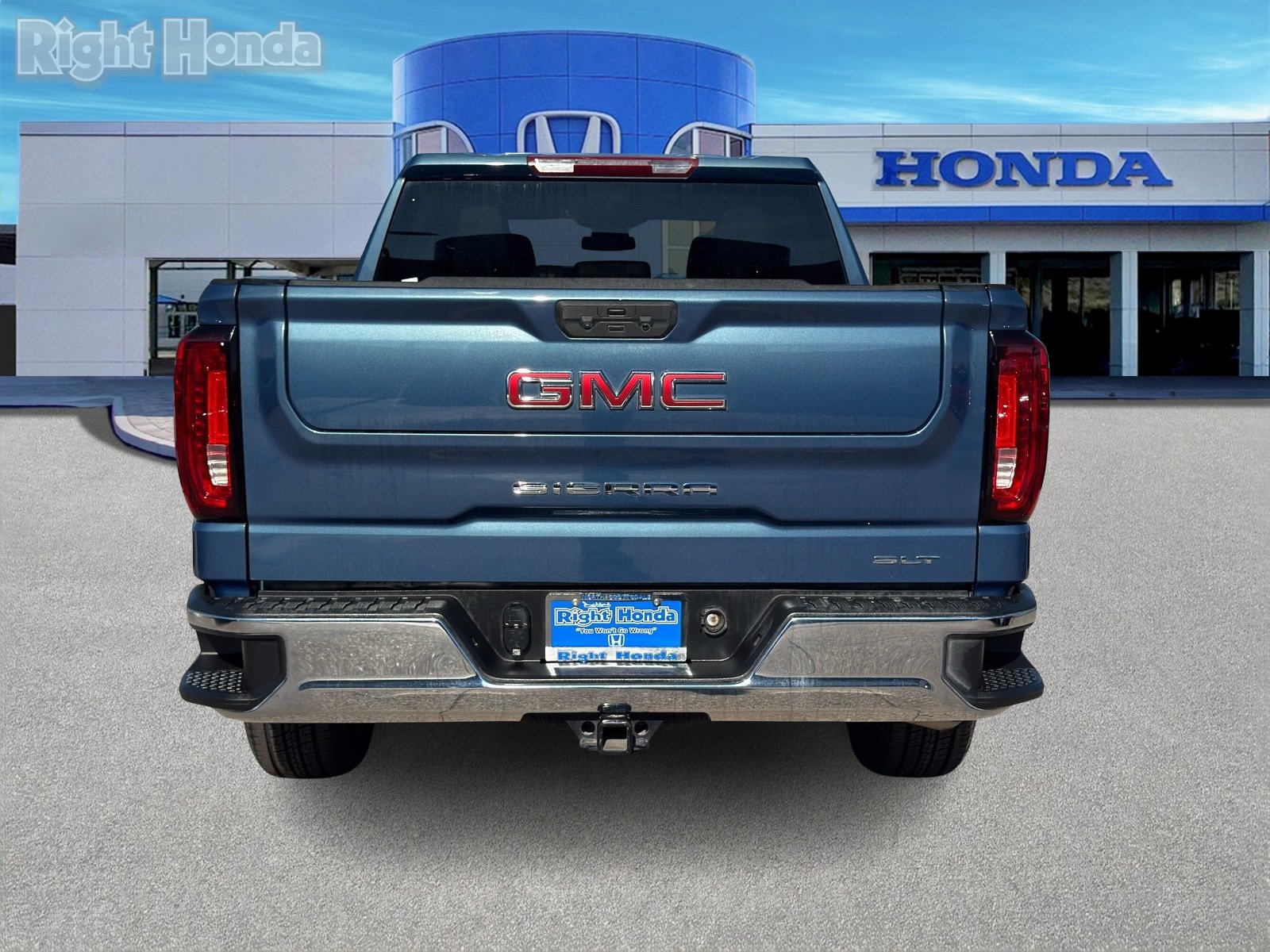 Used 2024 GMC Sierra 1500 SLT image 5