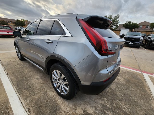 Used 2023 Cadillac XT4 Premium Luxury FWD image 6