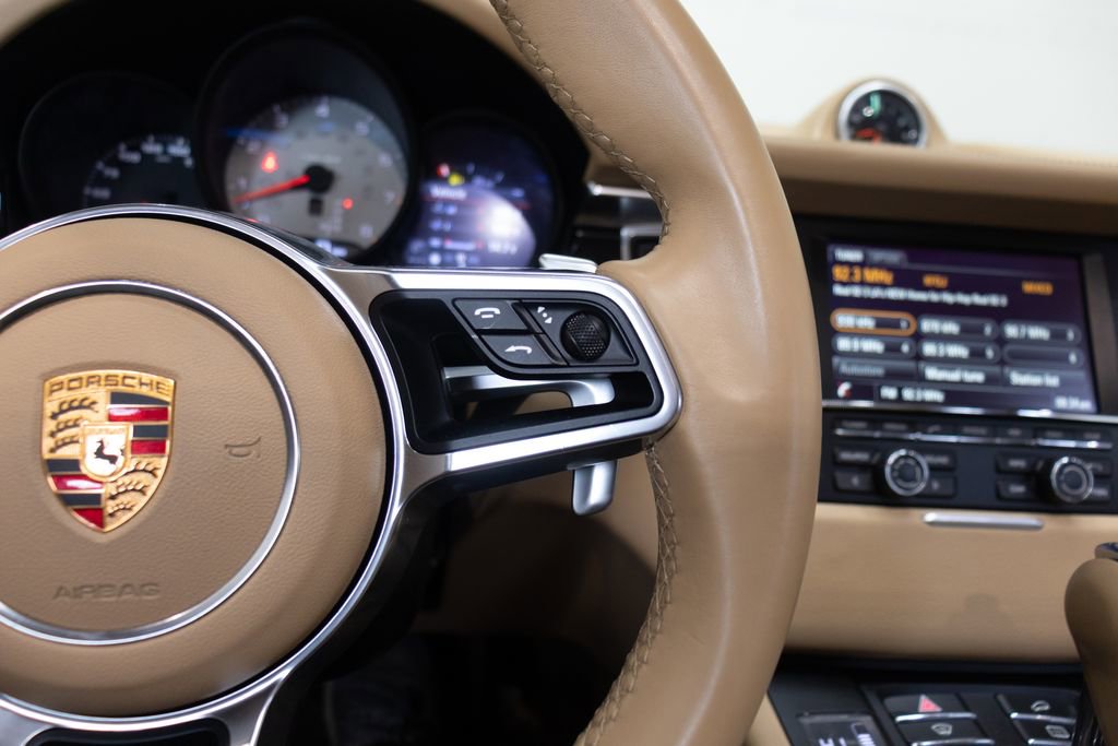 Used 2015 Porsche Macan S AWD/4WD image 25