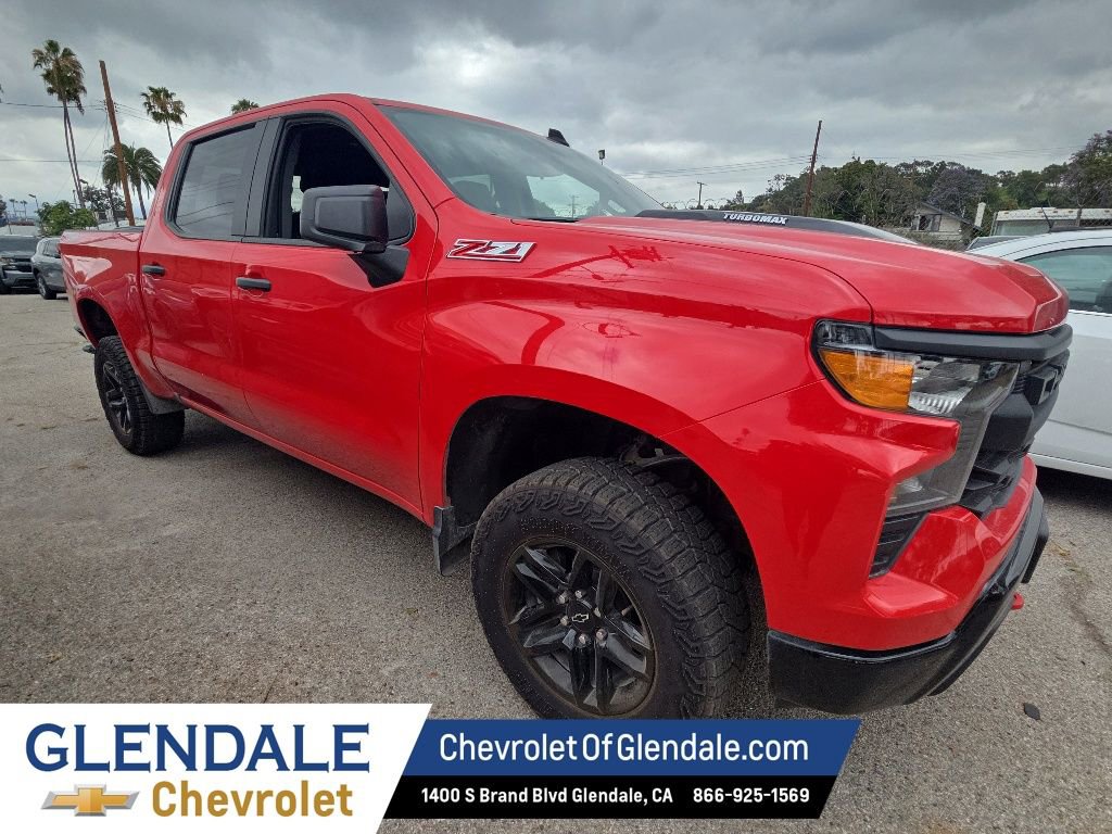 Used 2025 Chevrolet Silverado 1500 Custom Trail Boss w/ LPO, Dark Essentials Package AWD/4WD image 9
