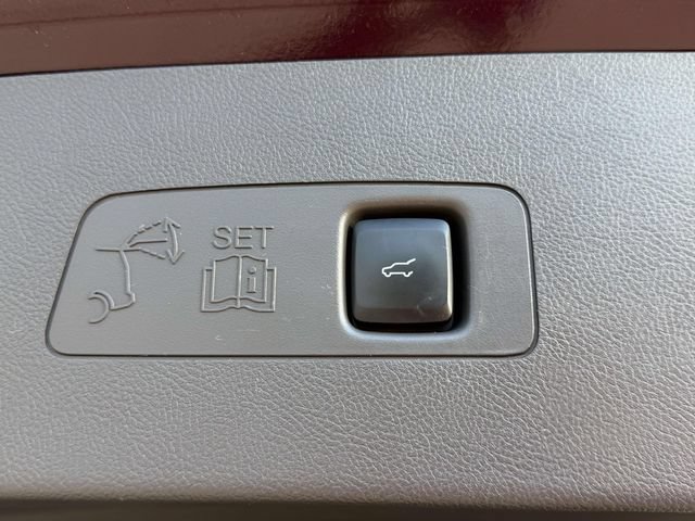 Used 2020 Lincoln Corsair AWD w/ Premium Package image 8