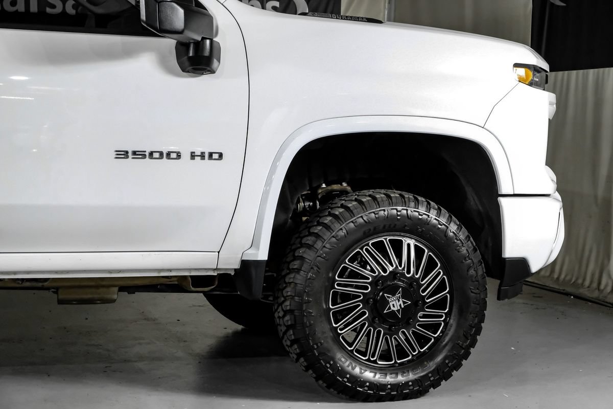 Used 2025 Chevrolet Silverado 3500 W/T AWD/4WD image 8