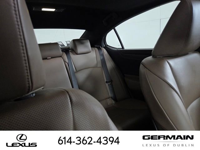 Used 2024 Lexus ES 350 w/ Premium Package image 21