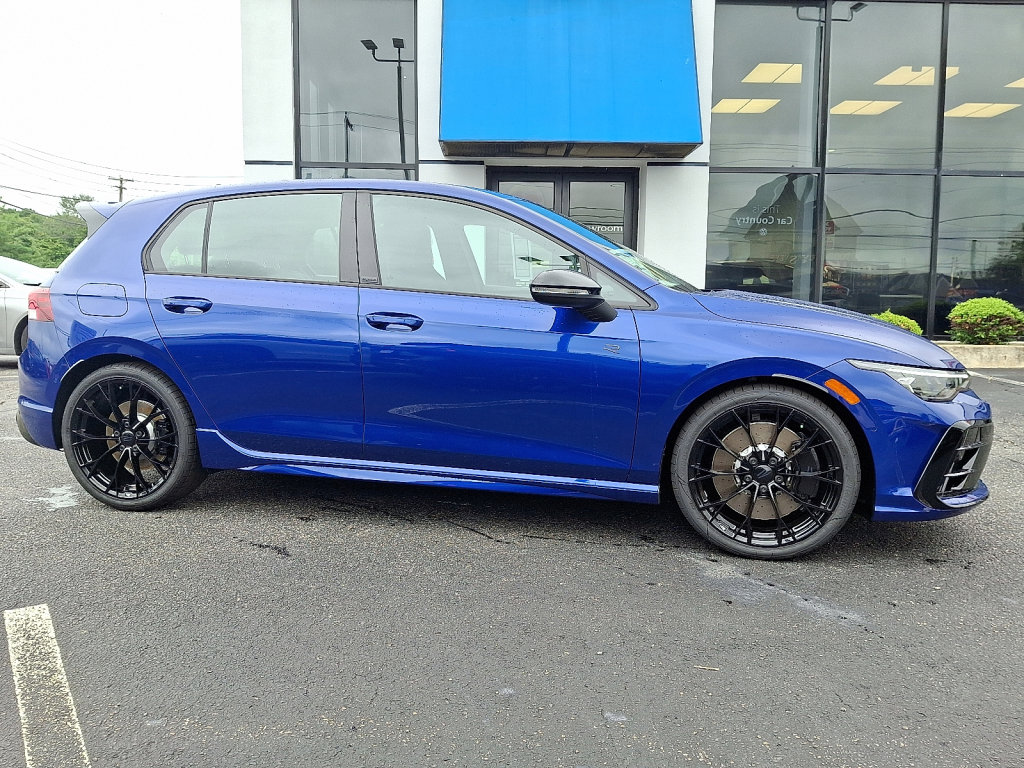 New 2025 Volkswagen Golf R Black Edition image 4