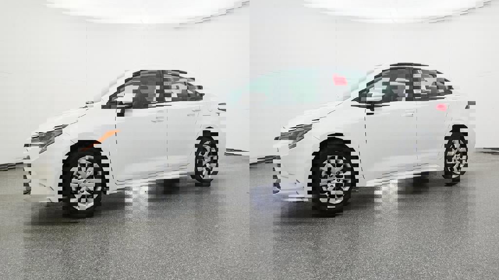 New 2026 Toyota Corolla LE image 18