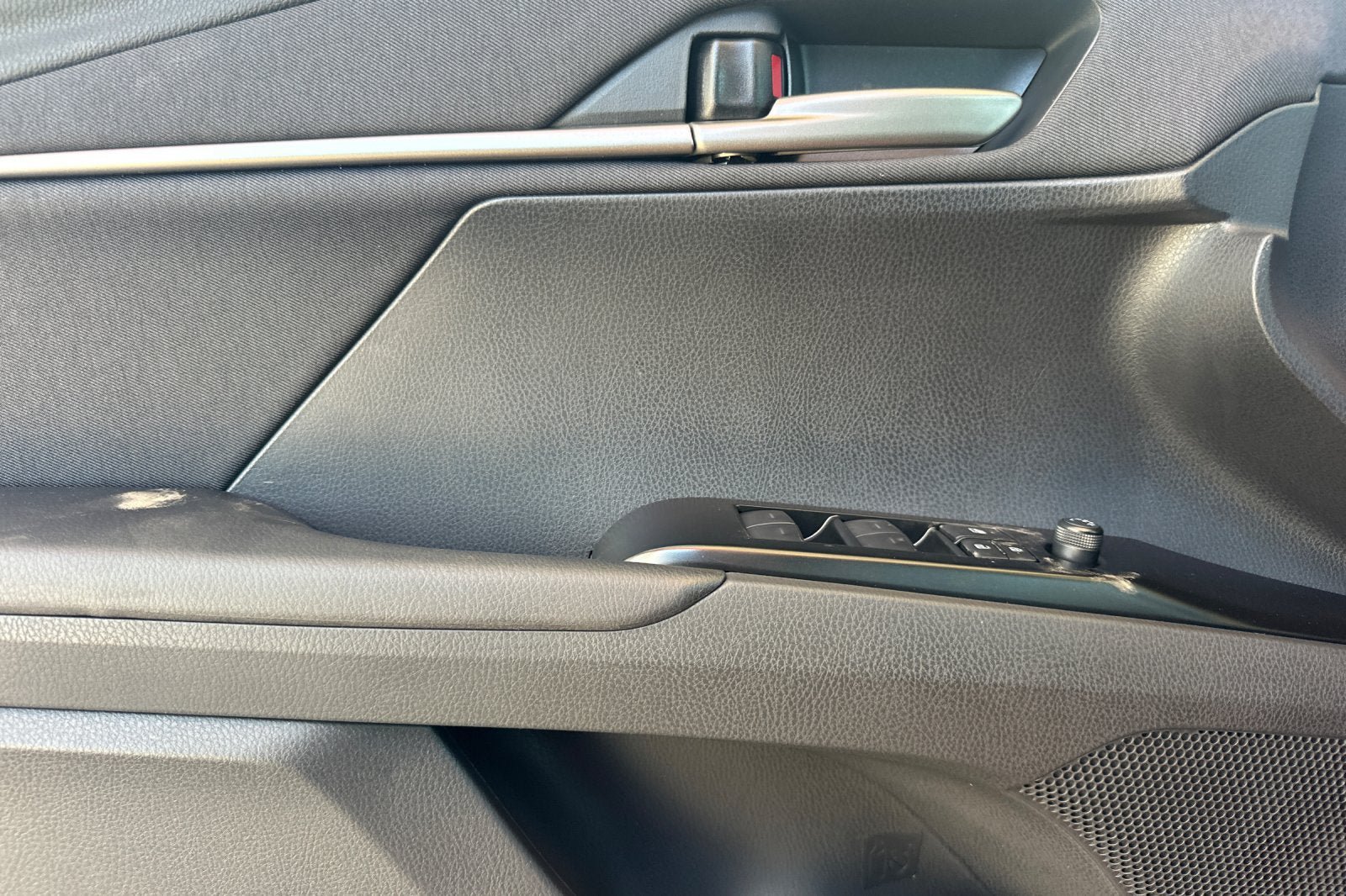 New 2026 Toyota Camry LE FWD image 12