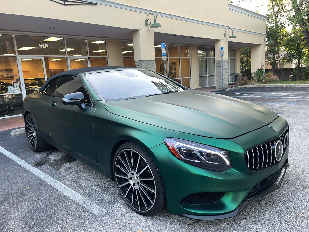 Used 2017 Mercedes-Benz S 550 Cabriolet image 16