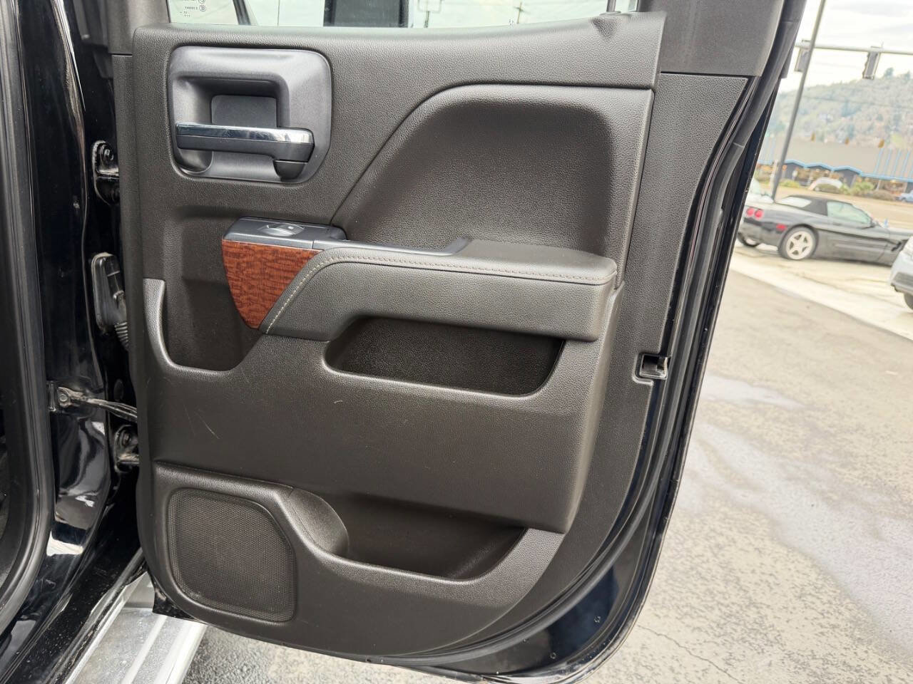 Used 2018 GMC Sierra 2500 SLT image 24