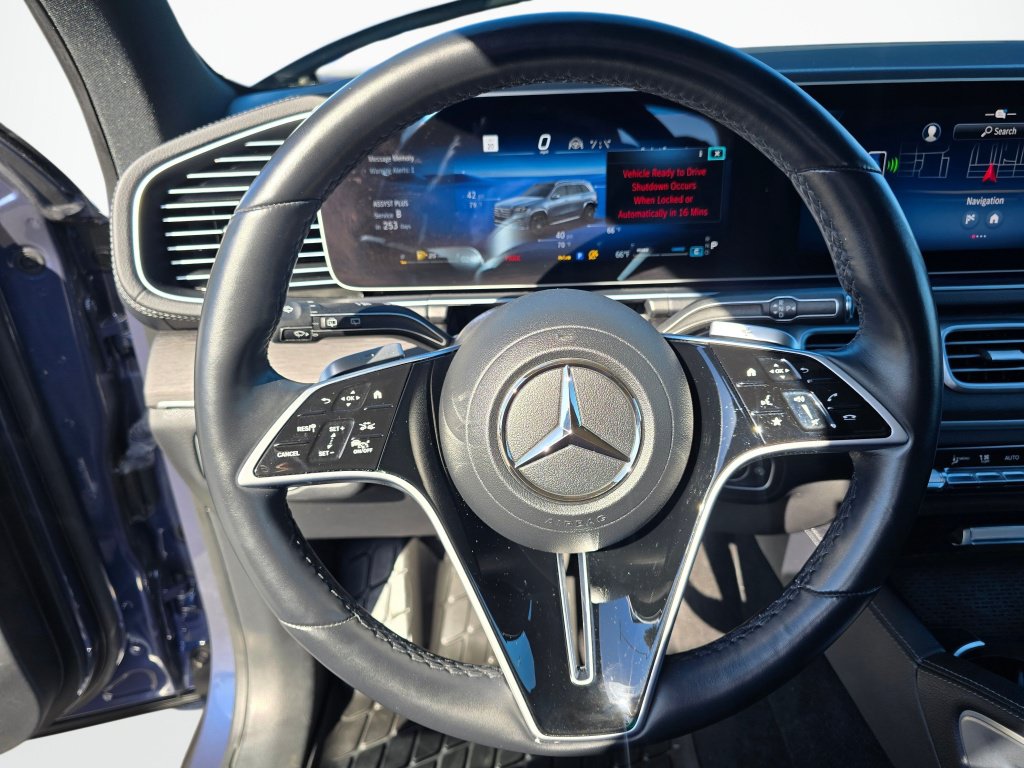 Used 2024 Mercedes-Benz GLS 450 4MATIC image 14