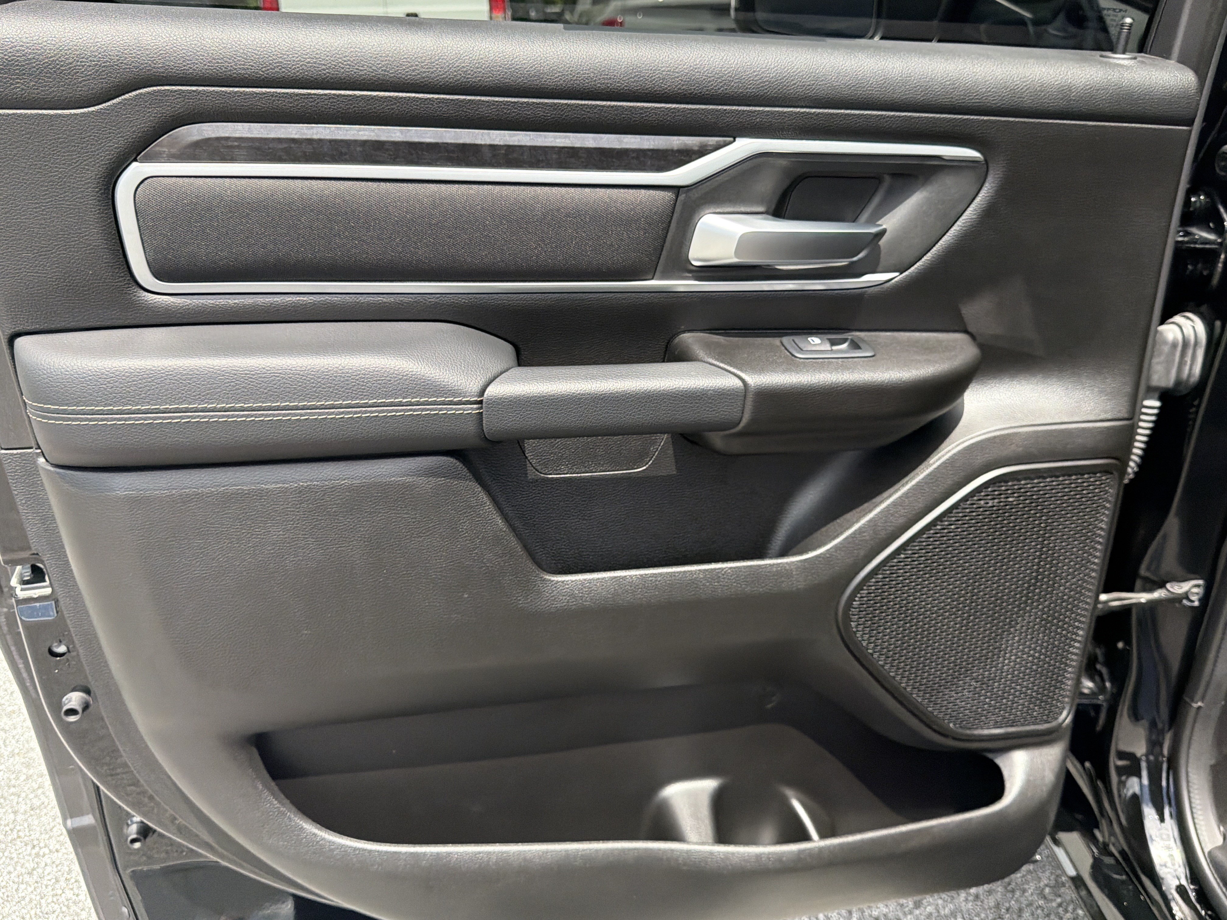 Used 2023 RAM 1500 Big Horn AWD/4WD image 26