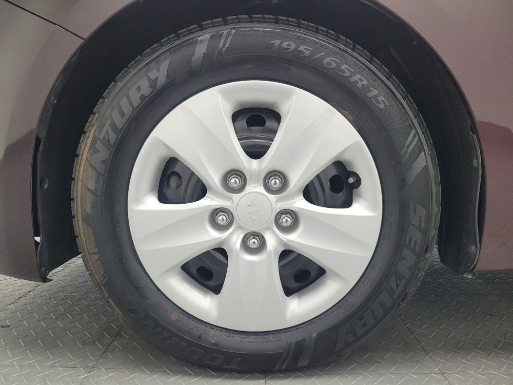 Used 2017 Kia Forte LX w/ LX Popular Package FWD image 31