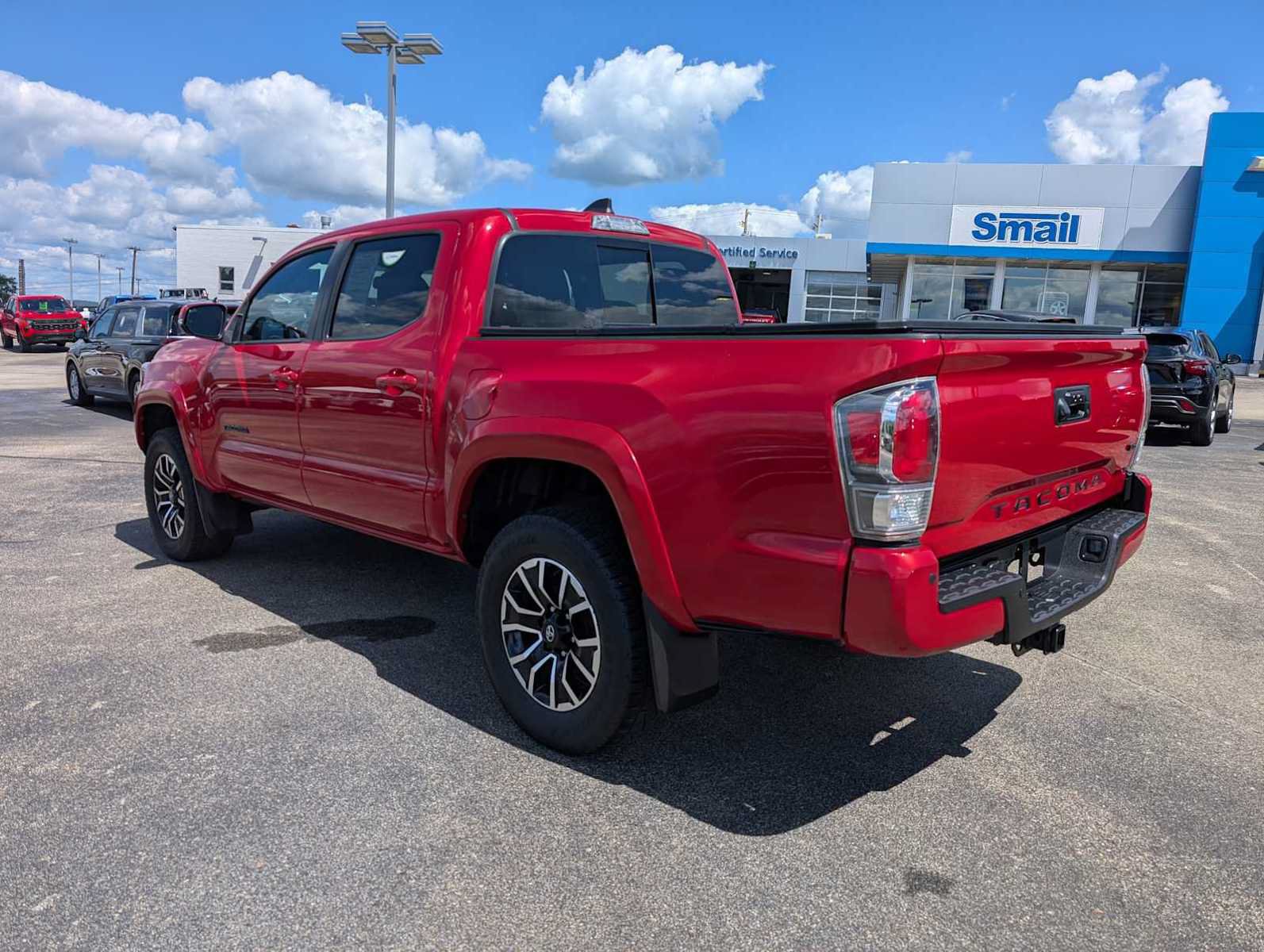 Used 2021 Toyota Tacoma TRD Sport w/ Technology Package AWD/4WD image 10