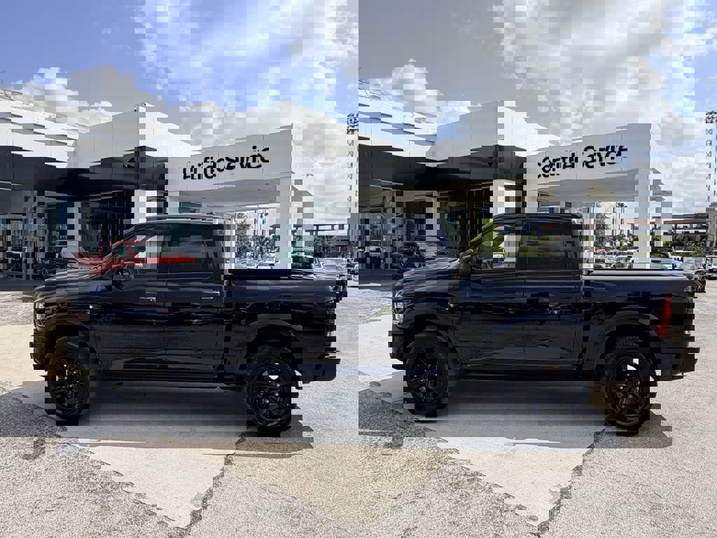 Used 2024 RAM 1500 Classic Warlock image 8