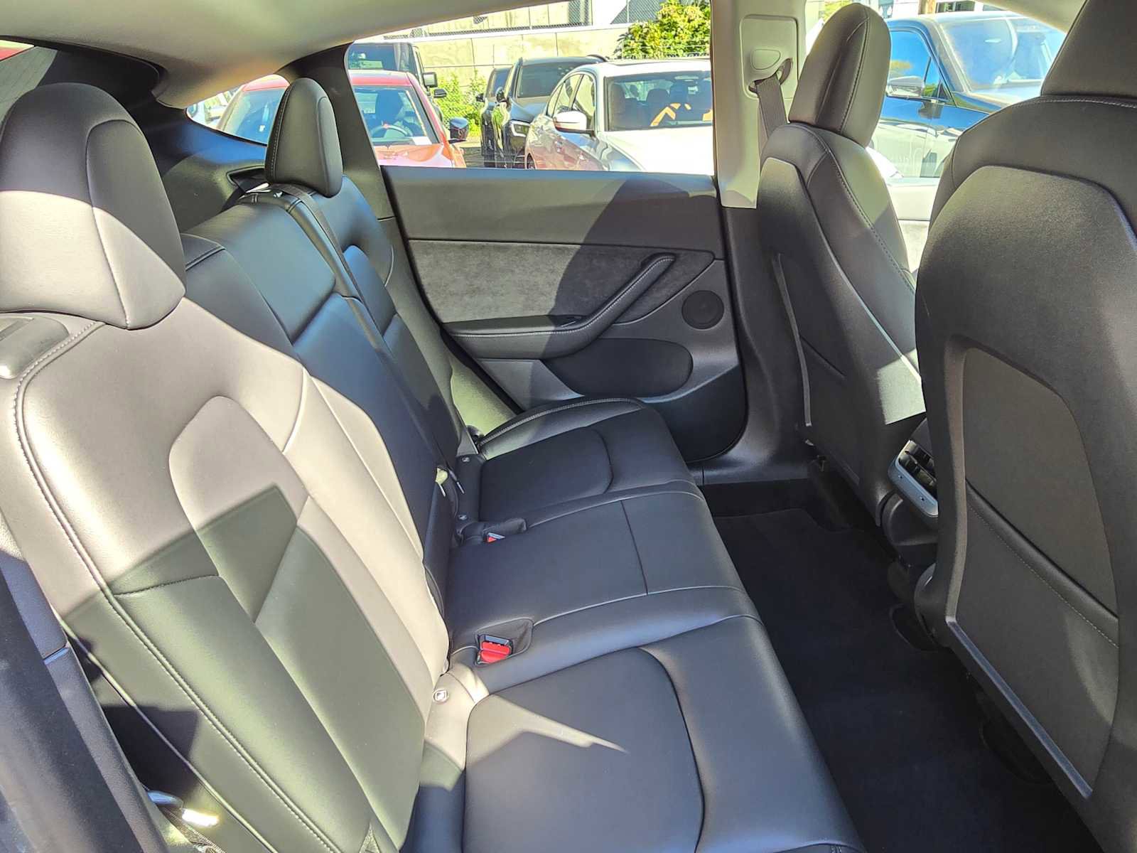 Used 2021 Tesla Model Y Long Range AWD/4WD image 12