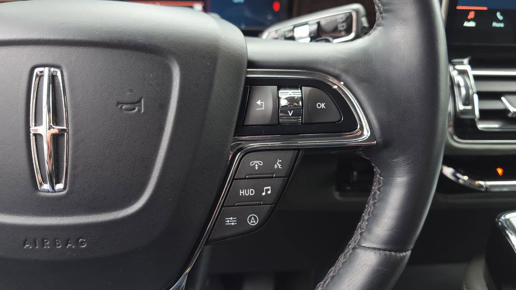 Used 2022 Lincoln Navigator Black Label image 25