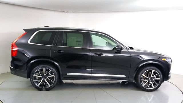 Used 2023 Volvo XC90 B5 Plus w/ Protection Package Premier AWD/4WD image 2