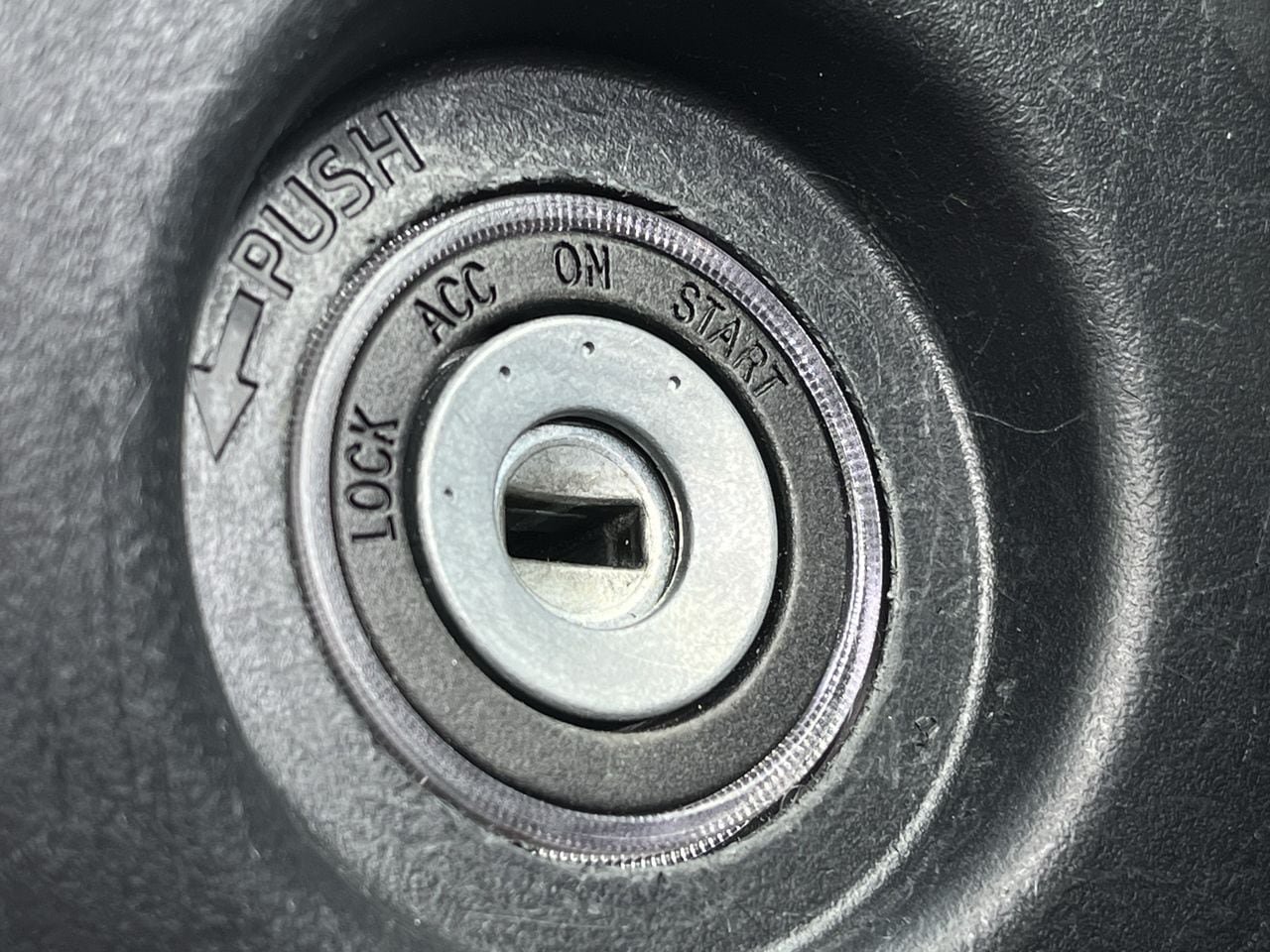 Used 2024 Toyota Camry SE FWD image 19