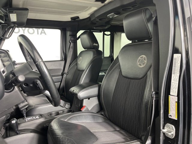 Used 2013 Jeep Wrangler Unlimited Sport image 4