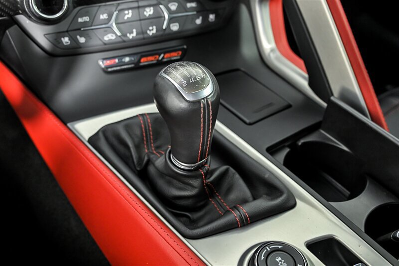 Used 2019 Chevrolet Corvette Z06 RWD image 29