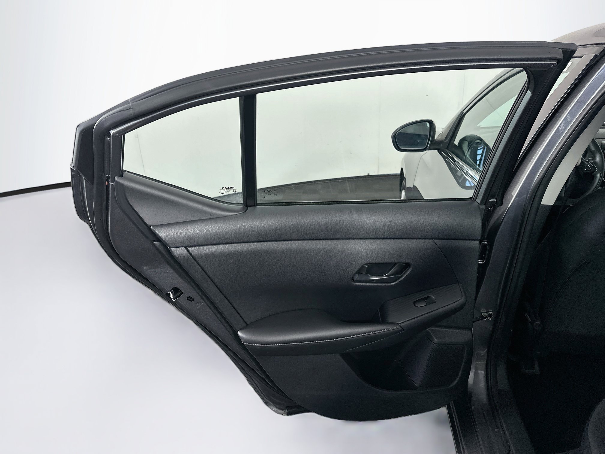 Used 2025 Nissan Sentra S FWD image 25