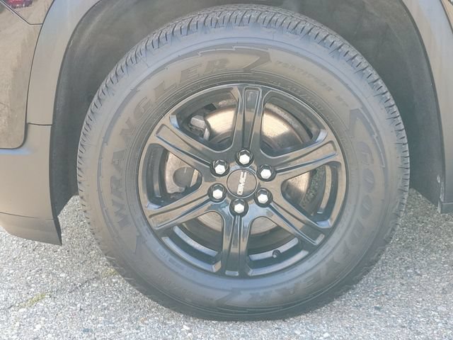 Certified 2020 GMC Acadia AT4 w/ Driver Alert Package II AWD/4WD image 7